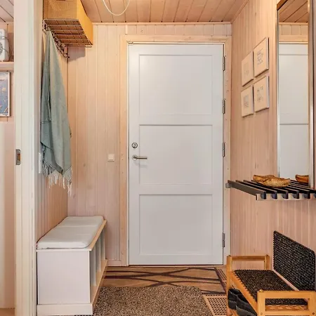 Danail - 250m From The Sea By Interhome